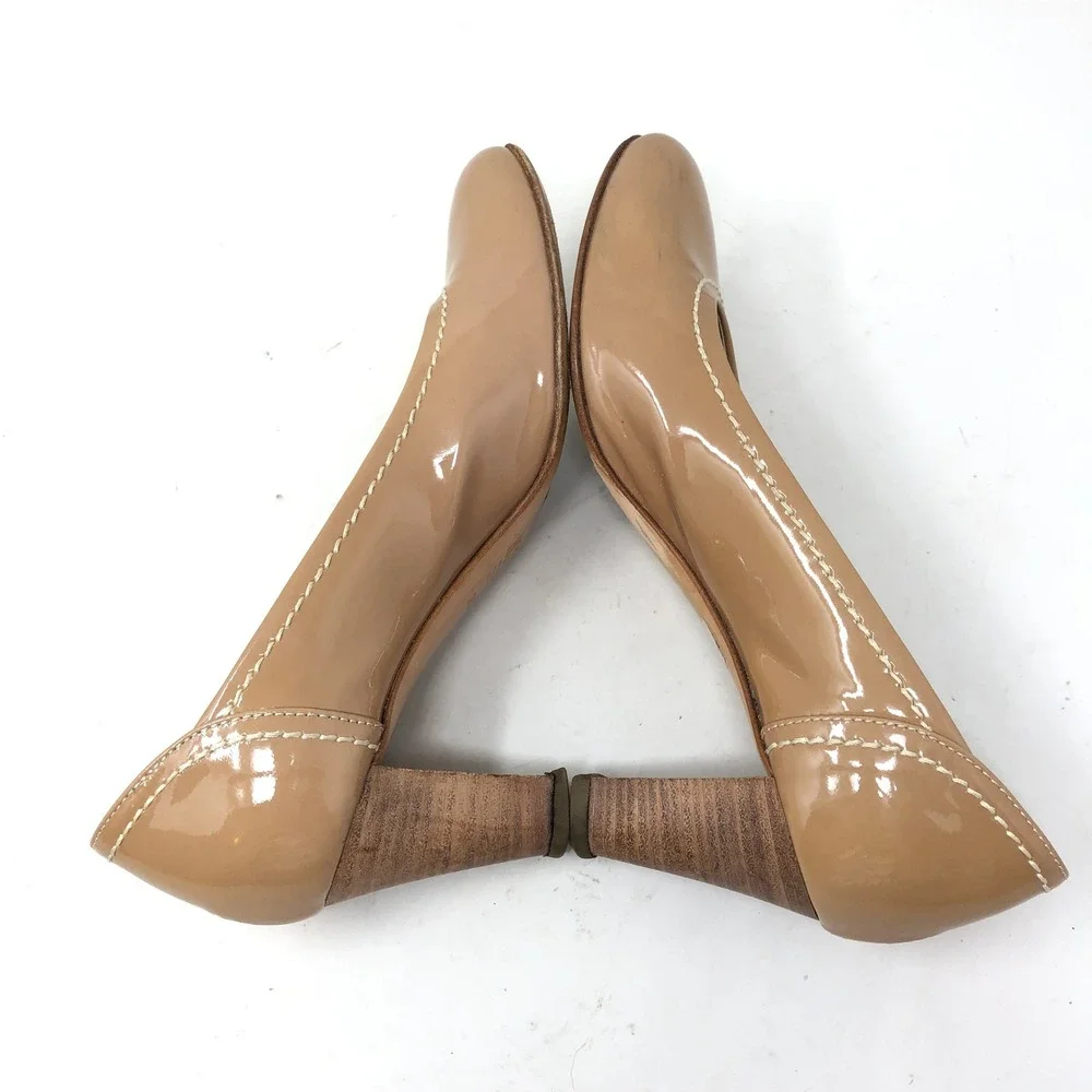 AGL Tan Patent Leather Pumps Round Toe Stitch Heels Womens 38.5